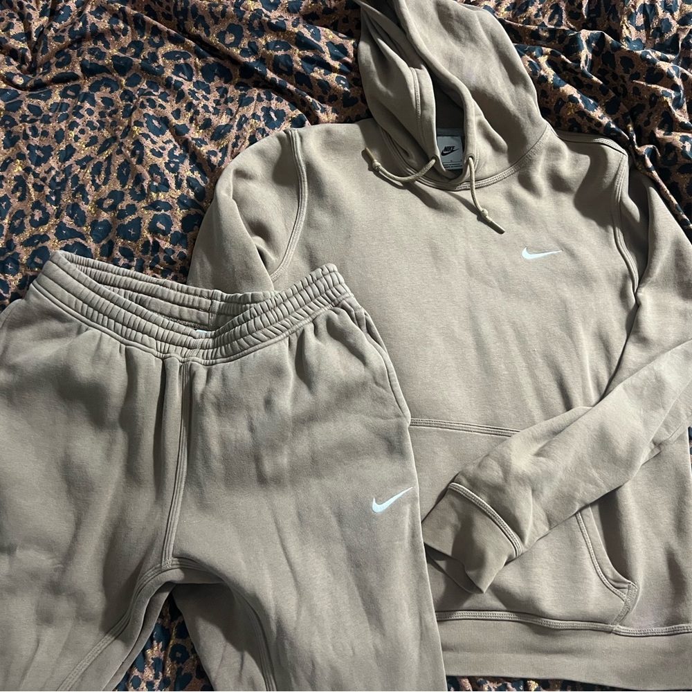 Nike Tan Hoodie and Joggers Set
